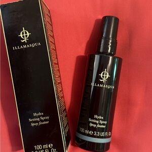 Illamasqua Hydra Setting Spray